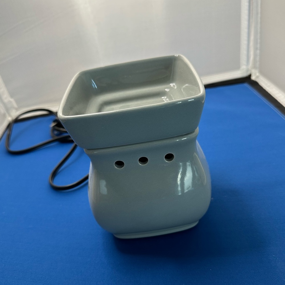 Scentsy Warmer Curved Classic